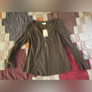 Meadow Rue Olive Lace Detail Blouse with defect (small hole in one sleeve)